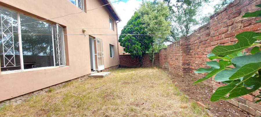 1 Bedroom Property for Sale in Kaffrarian Heights Eastern Cape